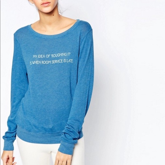 Wildfox Tops - Wildfox My Idea Of Roughing It Baggy Beach Jumper Wildfox Tops - Wildfox My Idea Of Roughing It Baggy Beach Jumper